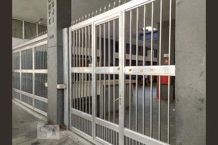 Apartamento à venda com 64m², 2 quartos e sem vaga Apartamento à venda com 64m², 2 quartos e sem vagaFachada