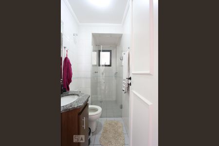 Apartamento à venda com 76m², 3 quartos e 2 vagasBanheiro