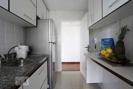 Apartamento à venda com 76m², 3 quartos e 2 vagasCozinha