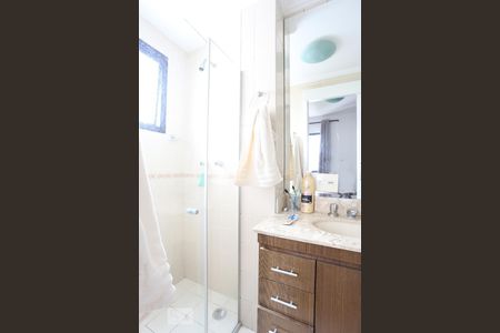 Apartamento à venda com 76m², 3 quartos e 2 vagasBanheiro da Suíte