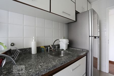 Apartamento à venda com 76m², 3 quartos e 2 vagasCozinha