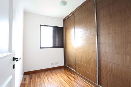 Apartamento à venda com 76m², 3 quartos e 2 vagasQuarto 2
