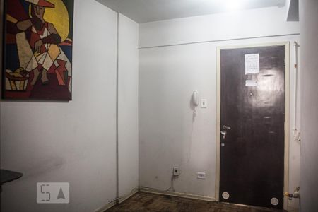 Sala de kitnet/studio para alugar com 1 quarto, 38m² em Consolação, São Paulo