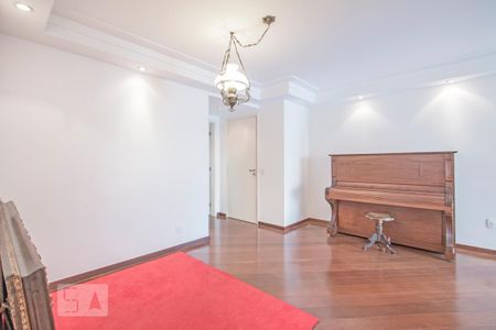 Apartamento à venda com 156m², 3 quartos e 2 vagas Apartamento à venda com 156m², 3 quartos e 2 vagasSala