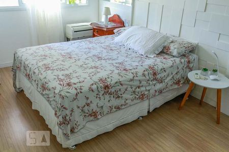 Apartamento à venda com 64m², 3 quartos e 1 vaga Apartamento à venda com 64m², 3 quartos e 1 vagaSuíte