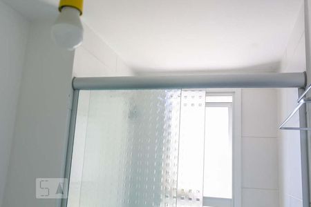 Apartamento à venda com 64m², 3 quartos e 1 vaga Apartamento à venda com 64m², 3 quartos e 1 vagaBanheiro da Suíte