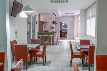 Apartamento à venda com 64m², 3 quartos e 1 vaga Apartamento à venda com 64m², 3 quartos e 1 vagaÁrea comum - Salão de festas