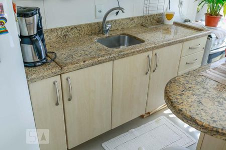 Apartamento à venda com 64m², 3 quartos e 1 vaga Apartamento à venda com 64m², 3 quartos e 1 vagaCozinha