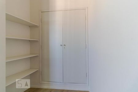 Quarto de kitnet/studio para alugar com 1 quarto, 35m² em Centro, Campinas