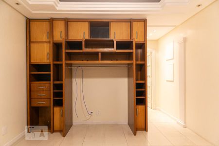 Apartamento para alugar com 219m², 4 quartos e 3 vagas Apartamento para alugar com 219m², 4 quartos e 3 vagasSuíte