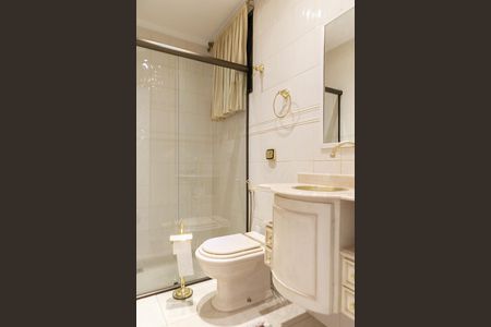 Apartamento para alugar com 219m², 4 quartos e 3 vagas Apartamento para alugar com 219m², 4 quartos e 3 vagasBanheiro da suíte