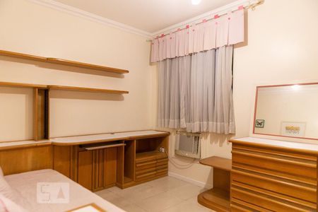 Apartamento para alugar com 219m², 4 quartos e 3 vagas Apartamento para alugar com 219m², 4 quartos e 3 vagasQuarto 2