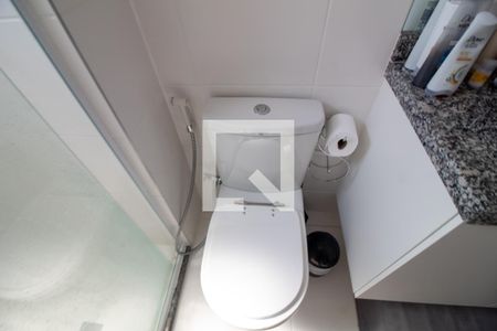 Apartamento para alugar com 54m², 2 quartos e 1 vaga Apartamento para alugar com 54m², 2 quartos e 1 vagaBanheiro da Suíte
