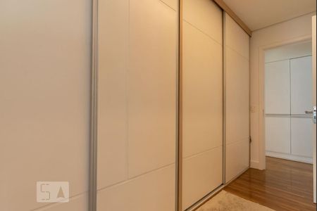 Apartamento à venda com 144m², 3 quartos e 3 vagasCloset da Suíte Master