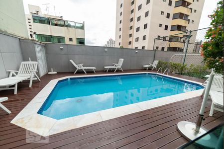 Apartamento à venda com 144m², 3 quartos e 3 vagasÁrea comum - Piscina