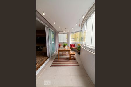 Apartamento à venda com 144m², 3 quartos e 3 vagasVaranda gourmet