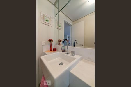 Apartamento à venda com 144m², 3 quartos e 3 vagasLavabo