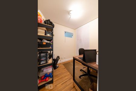 Apartamento à venda com 144m², 3 quartos e 3 vagasEscritório