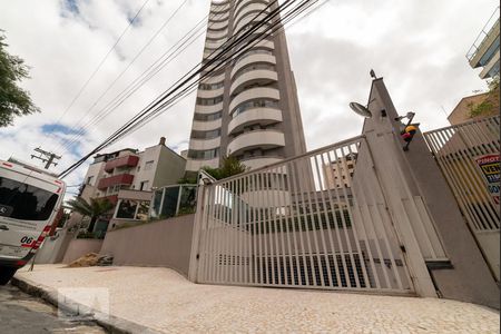 Apartamento à venda com 144m², 3 quartos e 3 vagasFachada