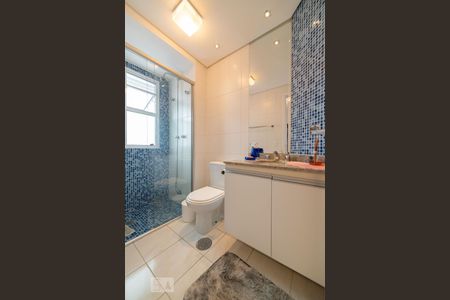 Apartamento à venda com 144m², 3 quartos e 3 vagasBanheiro da Suíte 2