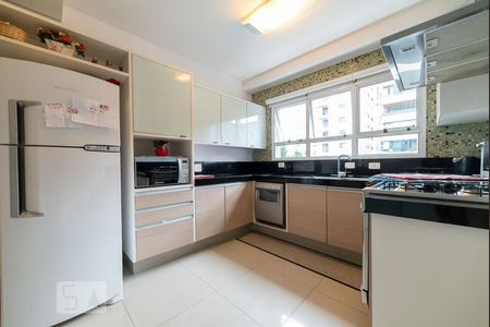 Apartamento à venda com 144m², 3 quartos e 3 vagasCozinha