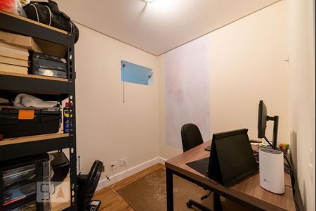 Apartamento à venda com 144m², 3 quartos e 3 vagasEscritório