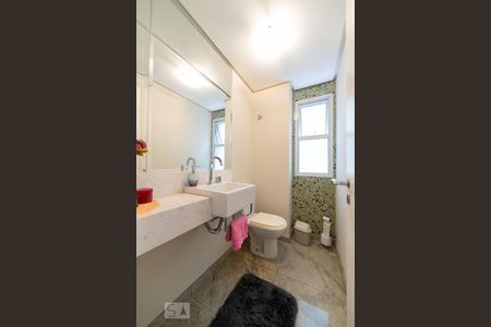 Apartamento à venda com 144m², 3 quartos e 3 vagasLavabo