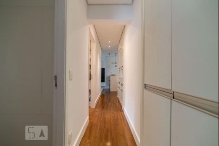 Apartamento à venda com 144m², 3 quartos e 3 vagasCorredor