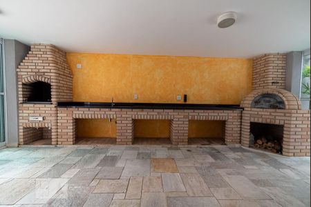 Apartamento à venda com 144m², 3 quartos e 3 vagasÁrea comum - Churrasqueira