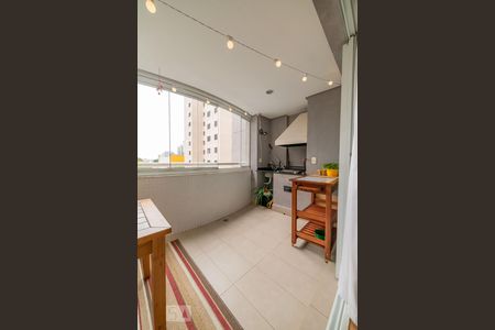 Apartamento à venda com 144m², 3 quartos e 3 vagasVaranda gourmet