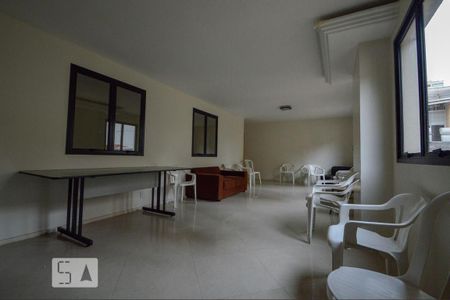 Apartamento para alugar com 55m², 1 quarto e 1 vagaSalão de festas