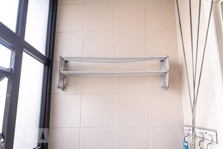 Apartamento para alugar com 55m², 1 quarto e 1 vagaVaral