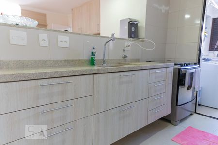 Apartamento à venda com 108m², 4 quartos e 2 vagasCozinha