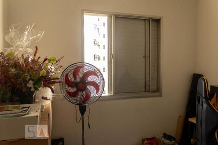 Apartamento à venda com 74m², 2 quartos e 1 vagaQuarto 2