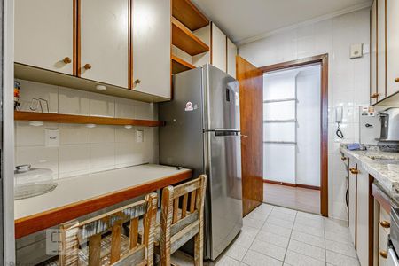 Apartamento para alugar com 100m², 3 quartos e 2 vagasCozinha
