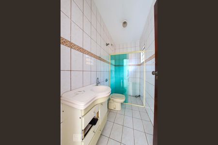 Casa à venda com 204m², 2 quartos e 2 vagas Casa à venda com 204m², 2 quartos e 2 vagasBanheiro da Suite 2