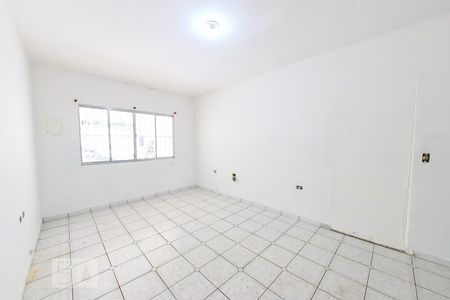 Casa à venda com 204m², 2 quartos e 2 vagasSala