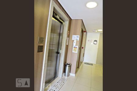 Apartamento à venda com 61m², 2 quartos e 1 vagaElevador