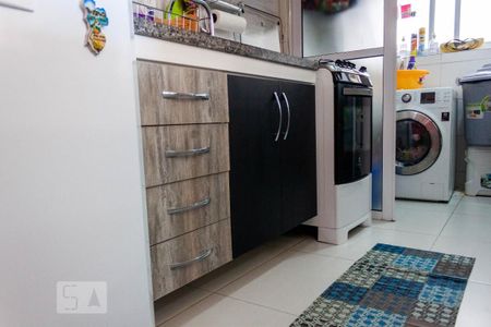 Apartamento à venda com 61m², 2 quartos e 1 vagaCozinha - Armários