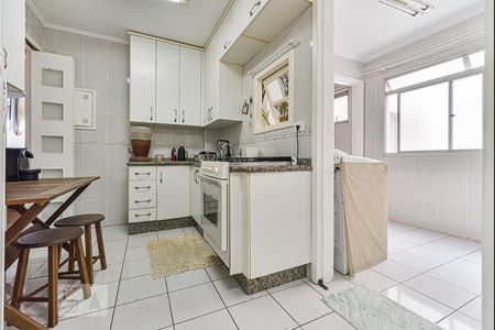 Apartamento para alugar com 100m², 3 quartos e 1 vaga Apartamento para alugar com 100m², 3 quartos e 1 vagaCozinha