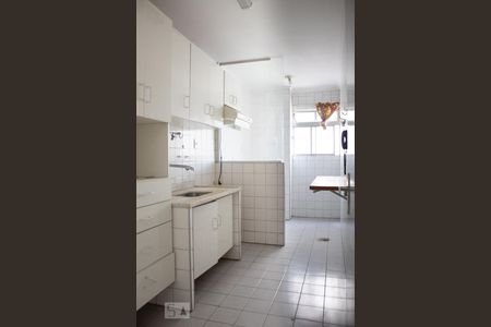 Apartamento para alugar com 60m², 3 quartos e 1 vaga Apartamento para alugar com 60m², 3 quartos e 1 vagaCozinha