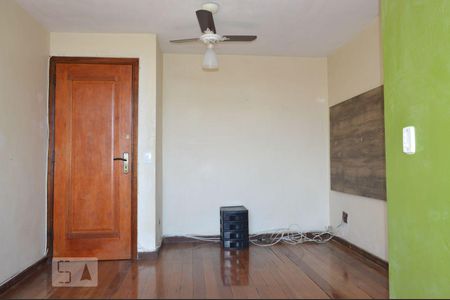 Sala de apartamento para alugar com 2 quartos, 50m² em Fonseca, Niterói