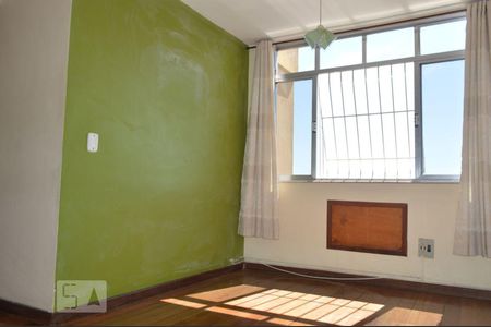 Sala de apartamento para alugar com 2 quartos, 50m² em Fonseca, Niterói