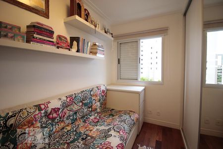 Apartamento à venda com 70m², 2 quartos e 1 vagaquarto 2