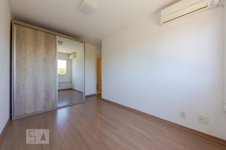 Suíte de apartamento à venda com 2 quartos, 63m² em São João, Porto Alegre