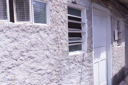 Fachada de kitnet/studio para alugar com 1 quarto, 14m² em Alto da Lapa, São Paulo