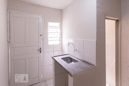 Cozinha de kitnet/studio para alugar com 1 quarto, 14m² em Alto da Lapa, São Paulo