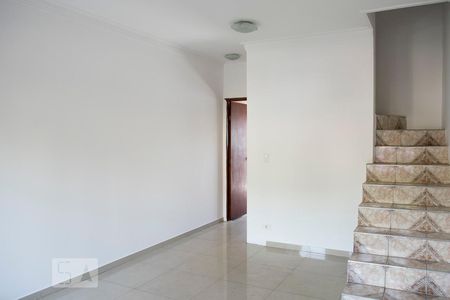SALA de casa para alugar com 2 quartos, 103m² em Jardim Iris, São Paulo