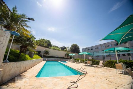 Apartamento à venda com 46m², 2 quartos e 1 vaga Apartamento à venda com 46m², 2 quartos e 1 vagapiscina