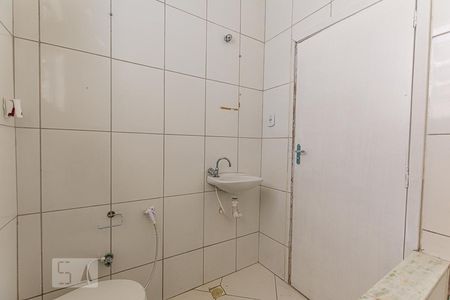 Casa para alugar com 120m², 4 quartos e 1 vaga Casa para alugar com 120m², 4 quartos e 1 vagaBanheiro Social
